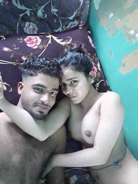 Super cute horny lover couples desi hindi xxx fuck mms