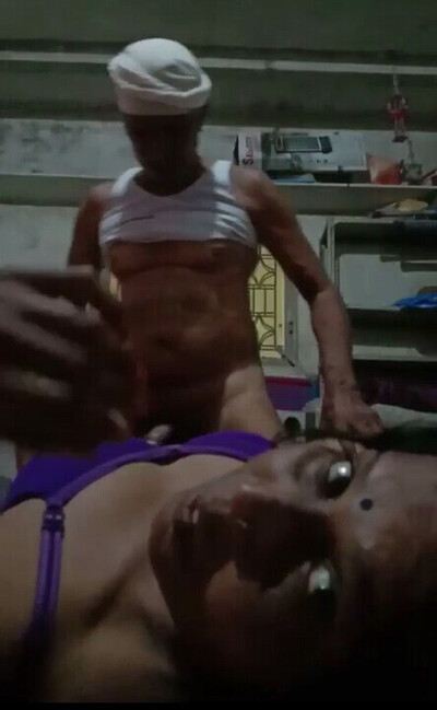 Old-man-hard-fucking-young-sexy-aunty-desi-nude-video-viral-mms.jpg
