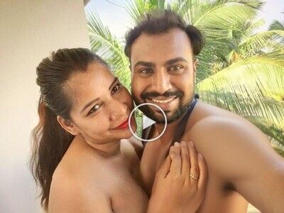 indian-blue-film-horny-sexy-couple-having-viral-mms-HD.jpg